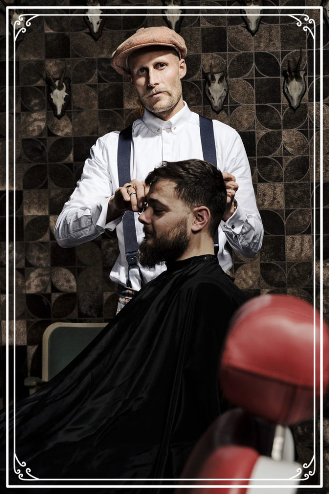 Barberfurniture, Classic barberunits, BarberChairs