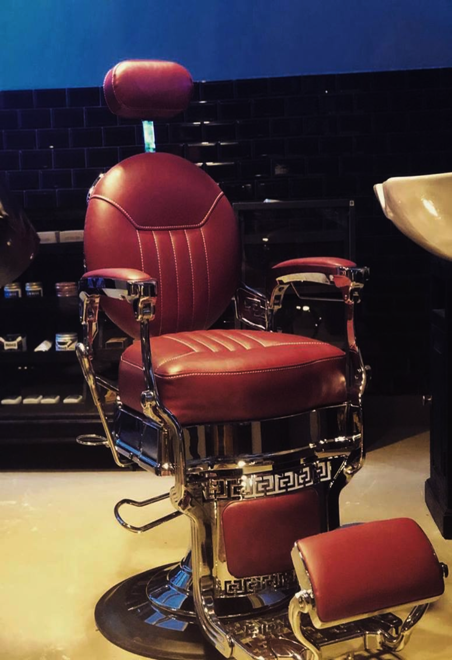 Red barberchair | Barber chairs | barbershop interior | Salon chair | Salon furniture | Grooming chair